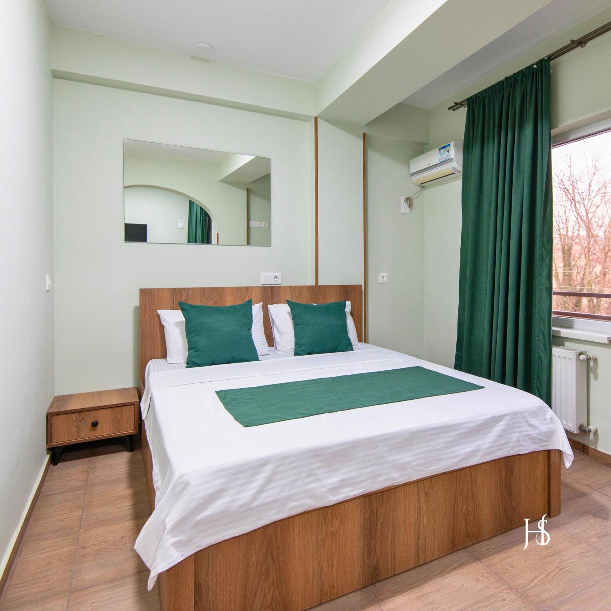 Hotel Serenity Tbilisi Exteriör bild