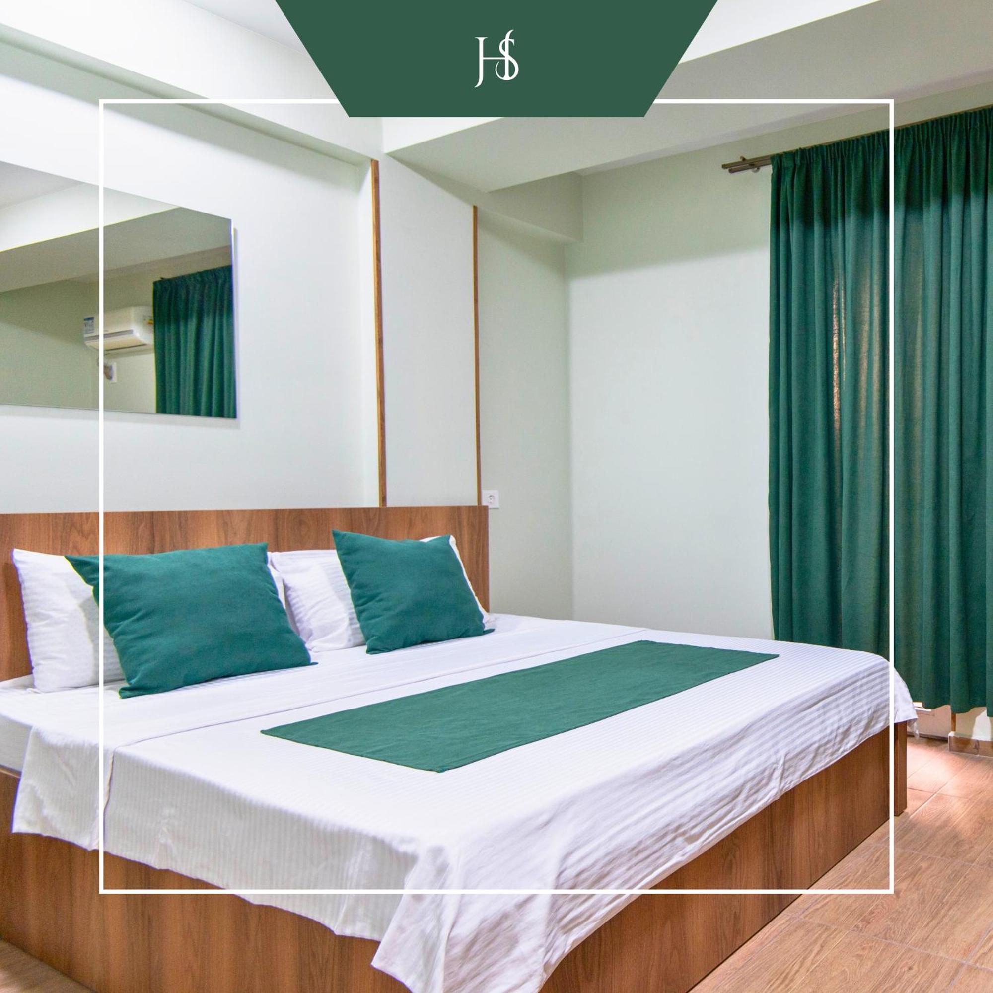 Hotel Serenity Tbilisi Exteriör bild
